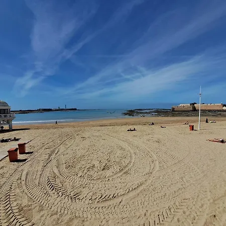 منزل للإقامة Compartido Hab Privadas Playa De La Caleta *