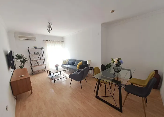 ホームステイ Compartido Hab Privadas Playa De La Caleta *