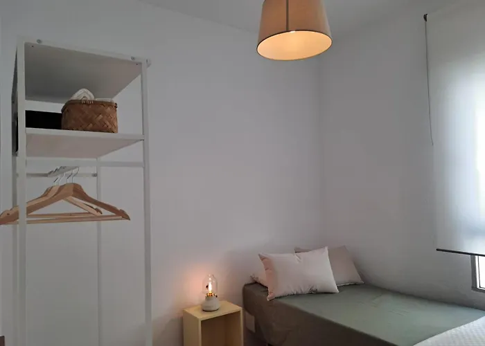 Compartido Hab Privadas Playa De La Caleta